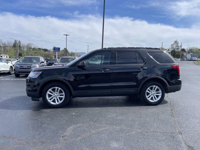 2017 Ford Explorer Base