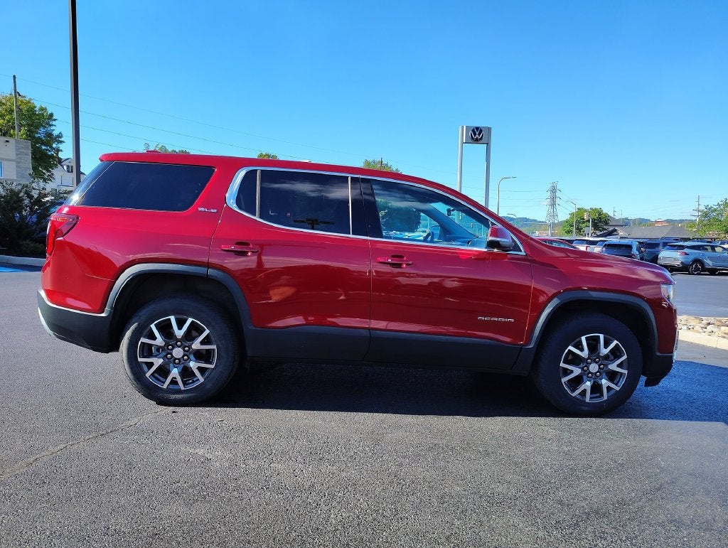 2023 GMC Acadia SLE