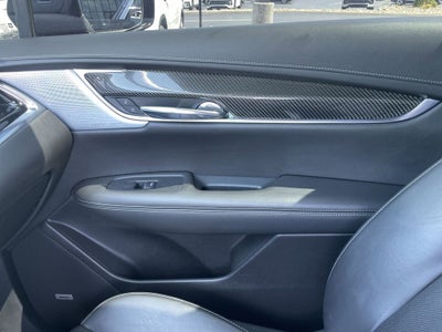 2023 Cadillac XT6 Sport