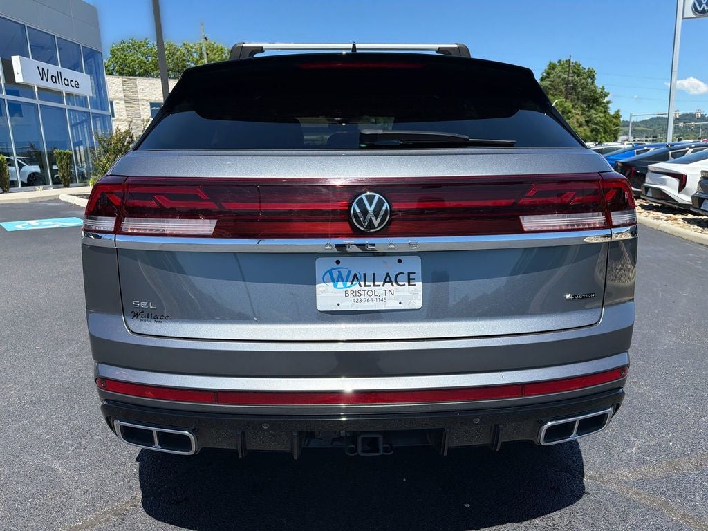 2024 Volkswagen Atlas Cross Sport 2.0T SEL R-Line
