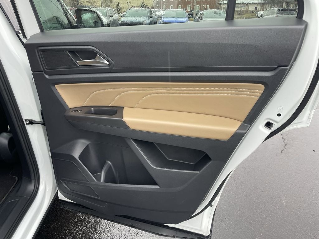 2023 Volkswagen Atlas Cross Sport 2.0T SE w/Technology