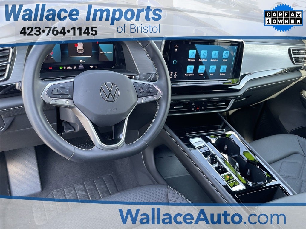 2024 Volkswagen Atlas Cross Sport 2.0T SE w/Technology