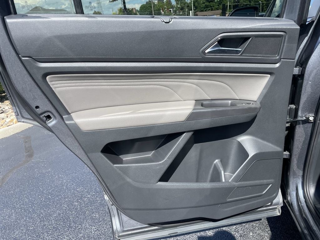2023 Volkswagen Atlas 3.6L V6 SEL R-Line