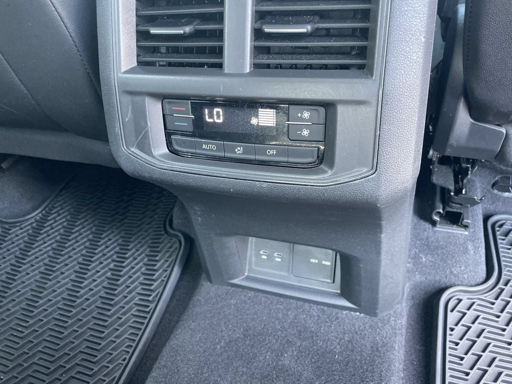 2023 Volkswagen Atlas 3.6L V6 SEL R-Line