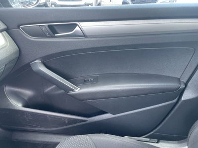 2017 Volkswagen Passat 1.8T S