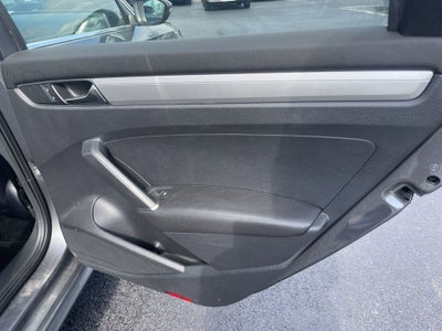 2017 Volkswagen Passat 1.8T S