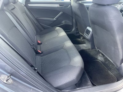 2017 Volkswagen Passat 1.8T S
