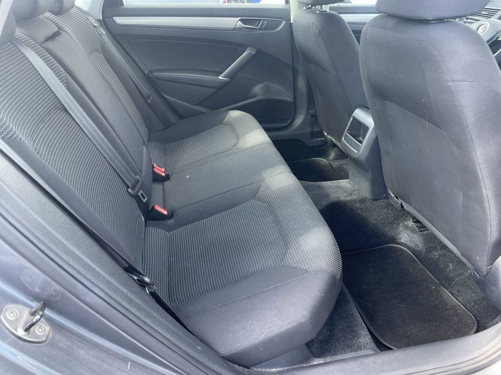 2017 Volkswagen Passat 1.8T S