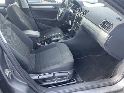 2017 Volkswagen Passat 1.8T S