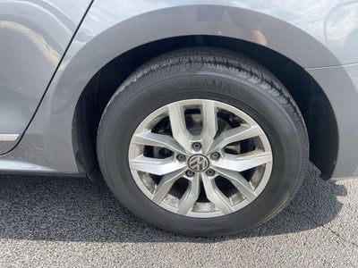 2017 Volkswagen Passat 1.8T S