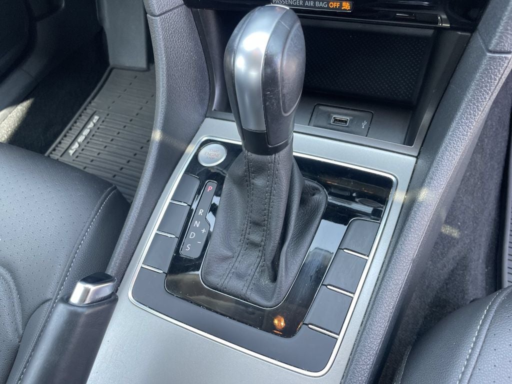 2021 Volkswagen Passat 2.0T SE