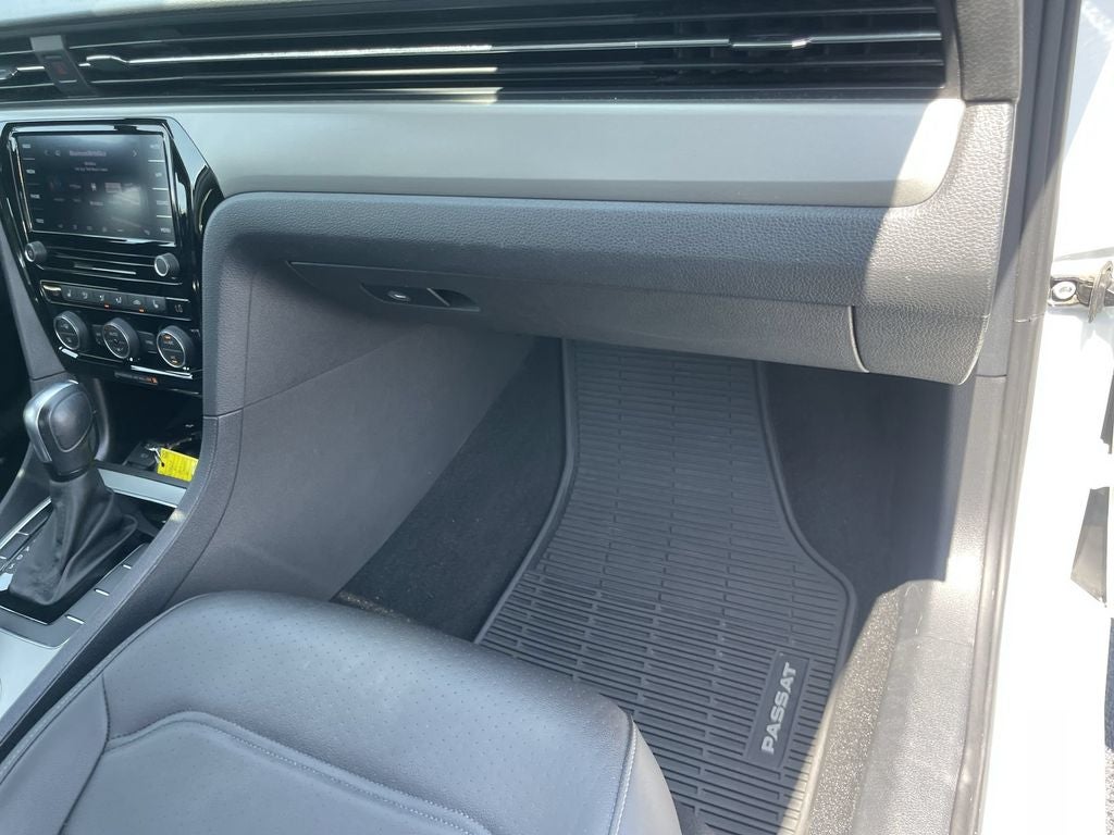 2021 Volkswagen Passat 2.0T SE