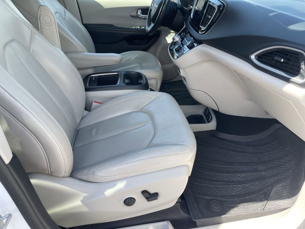 2020 Chrysler Pacifica Touring L Plus