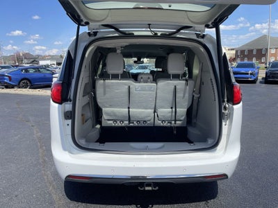 2020 Chrysler Pacifica Touring L Plus