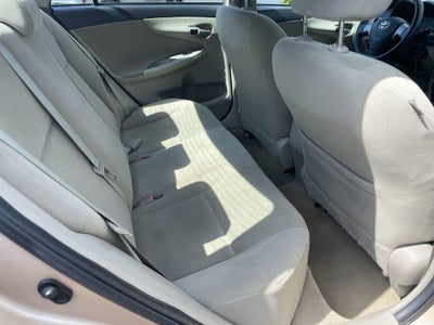2011 Toyota Corolla LE