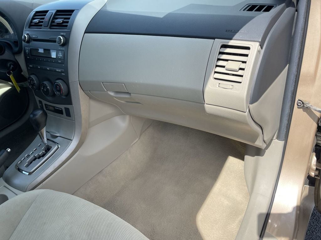 2011 Toyota Corolla LE
