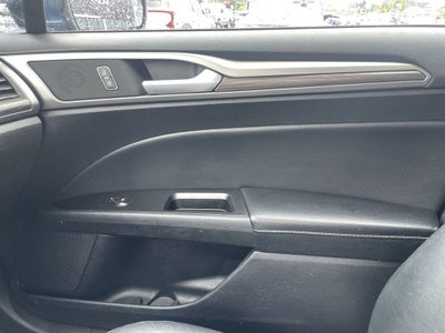 2018 Ford Fusion SE