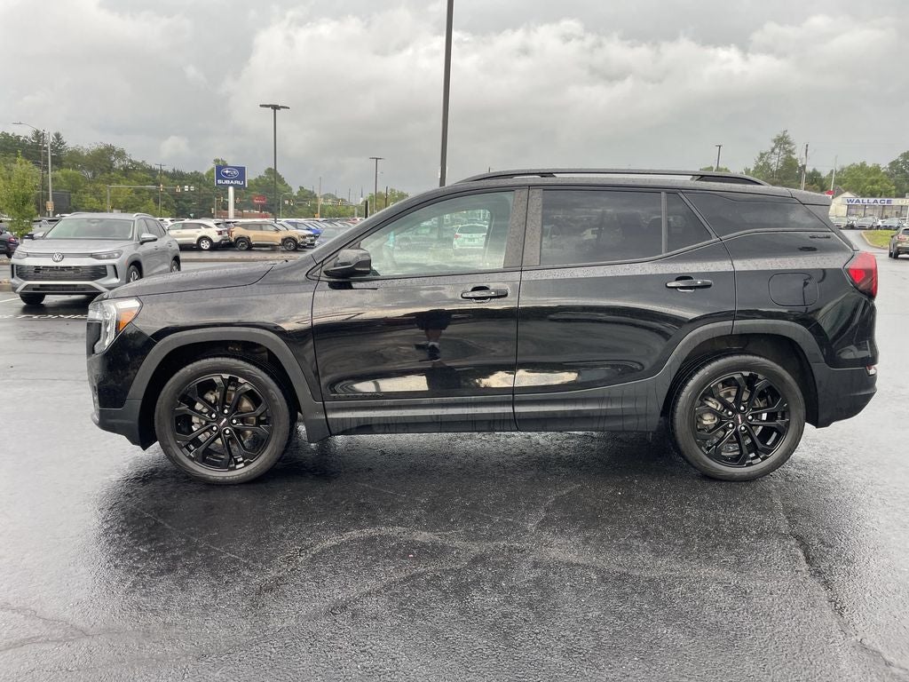 2022 GMC Terrain SLE