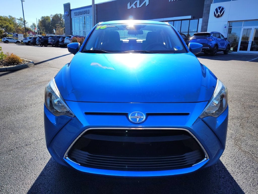 2016 Scion iA Base