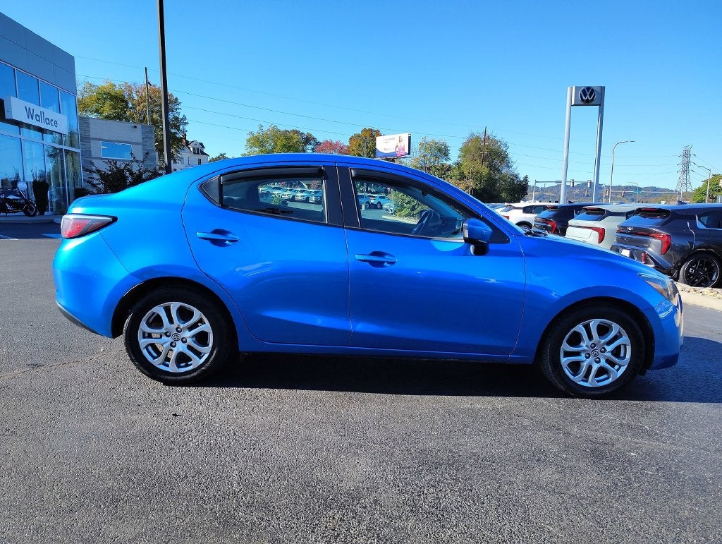 2016 Scion iA Base