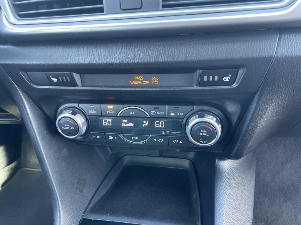 2018 Mazda Mazda3 Touring