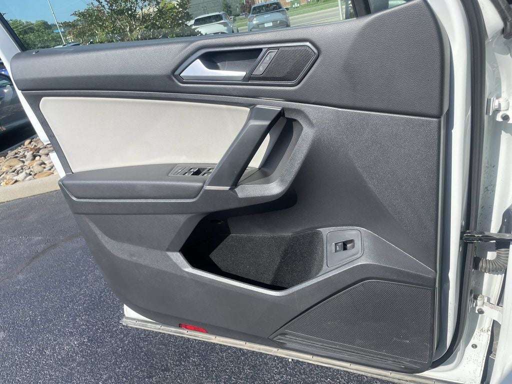 2018 Volkswagen Tiguan 2.0T SEL 4Motion