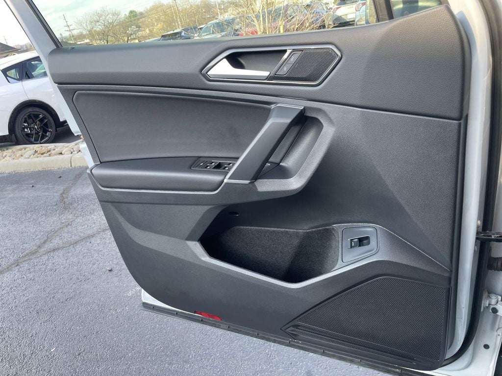 2018 Volkswagen Tiguan 2.0T SEL 4Motion