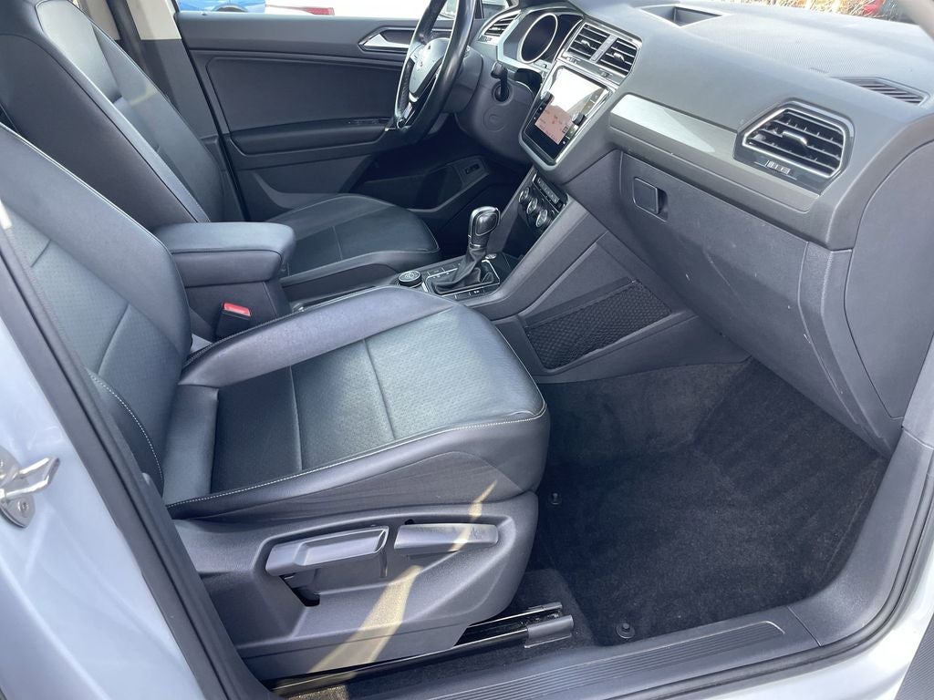 2018 Volkswagen Tiguan 2.0T SEL 4Motion