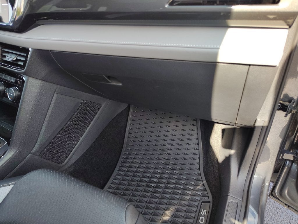 2024 Volkswagen Taos 1.5T SEL