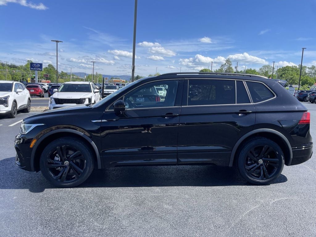 2023 Volkswagen Tiguan 2.0T SE R-Line Black