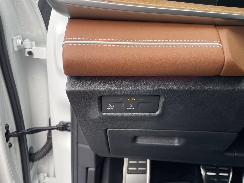 2026 Volkswagen Tiguan 2.0T SEL R-Line Turbo