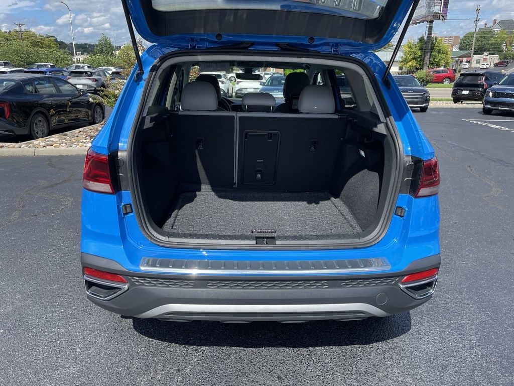 2024 Volkswagen Taos 1.5T SE