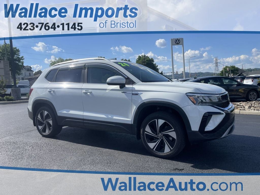 2024 Volkswagen Taos 1.5T SE 4Motion's photo