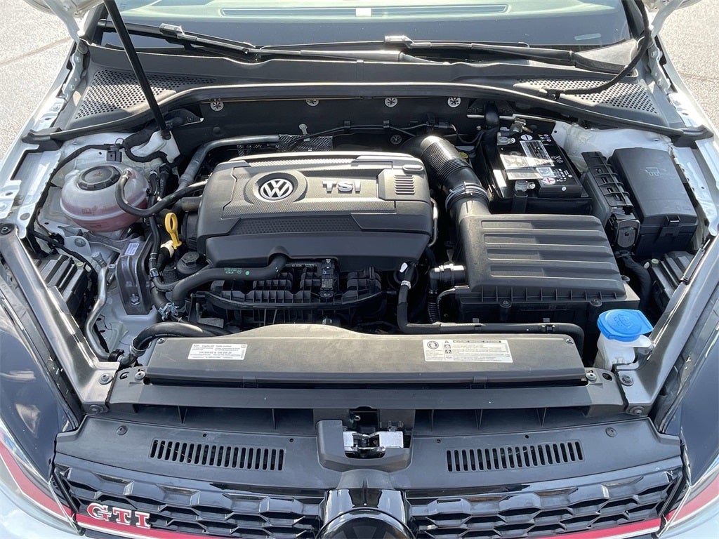 2019 Volkswagen Golf GTI 2.0T SE