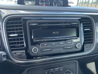 2012 Volkswagen Beetle 2.0 TSi