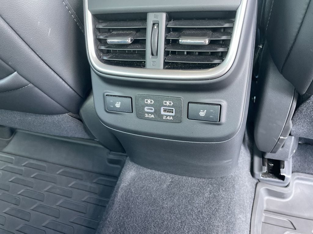 2025 Subaru Legacy Touring XT