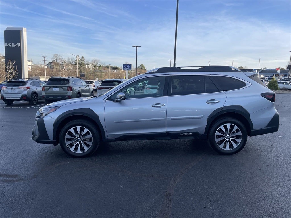 2023 Subaru Outback Touring XT