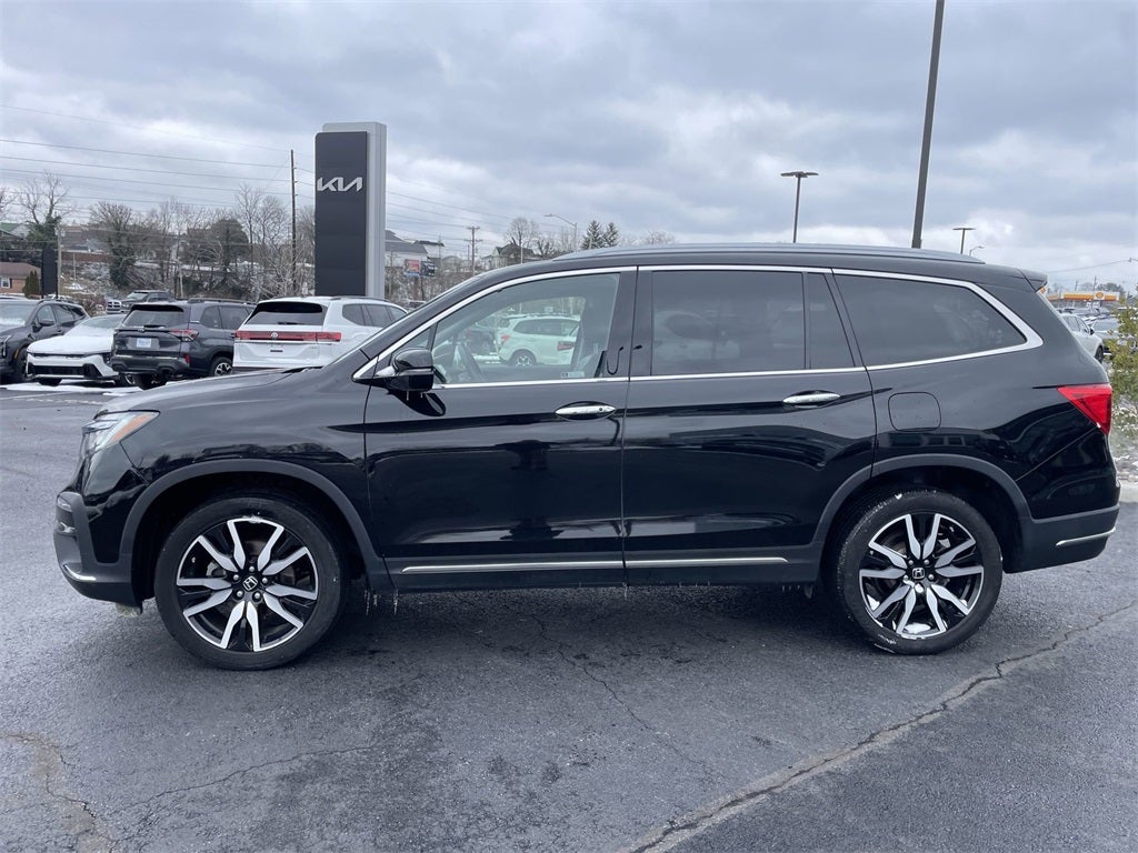 2022 Honda Pilot Touring 7 Passenger