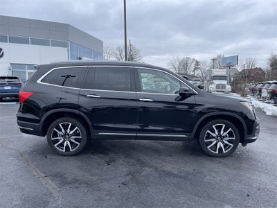 2022 Honda Pilot Touring 7 Passenger