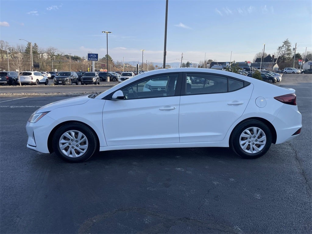 2020 Hyundai Elantra SE