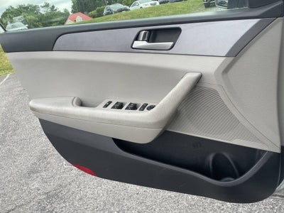 2017 Hyundai Sonata Base