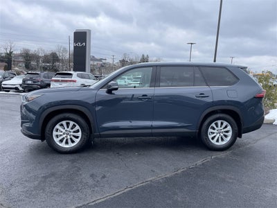 2025 Toyota Grand Highlander Base