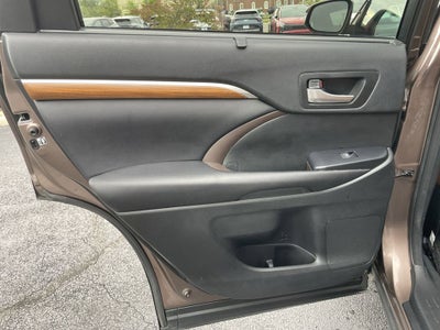 2017 Toyota Highlander Limited Platinum