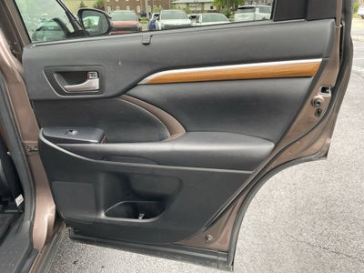 2017 Toyota Highlander Limited Platinum