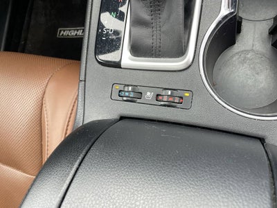 2017 Toyota Highlander Limited Platinum