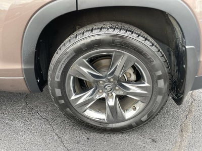 2017 Toyota Highlander Limited Platinum