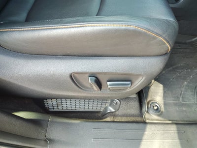 2023 Toyota Sienna XSE 7 Passenger