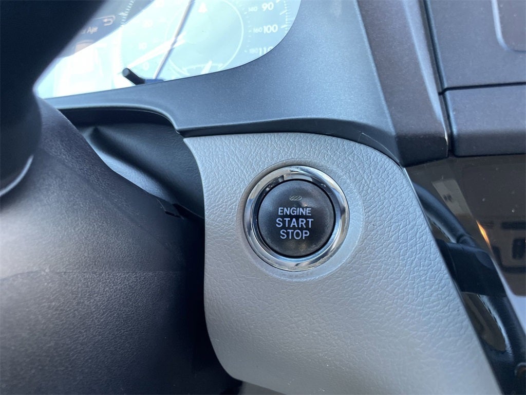 2015 Toyota Sienna L 7 Passenger