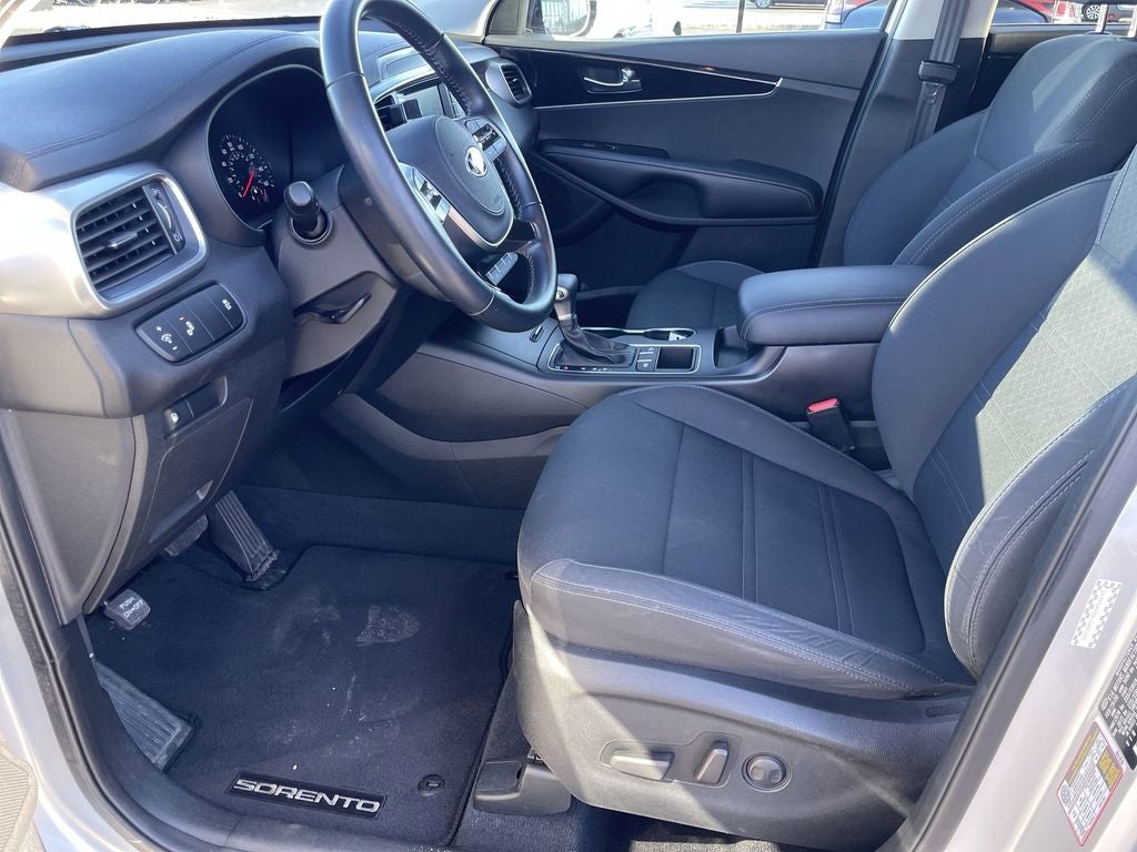 2020 Kia Sorento S