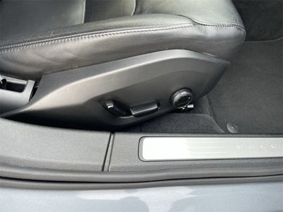 2020 Volvo S60 T6 Momentum